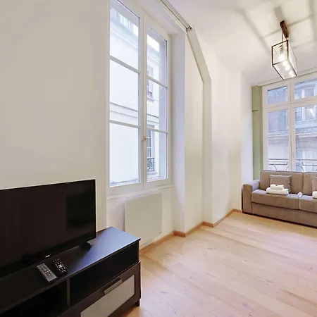 Superb 2p - Rivoli Notre-dame *